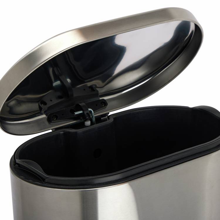 Habitat 30 litre stainless steel pedal bin (British brand)