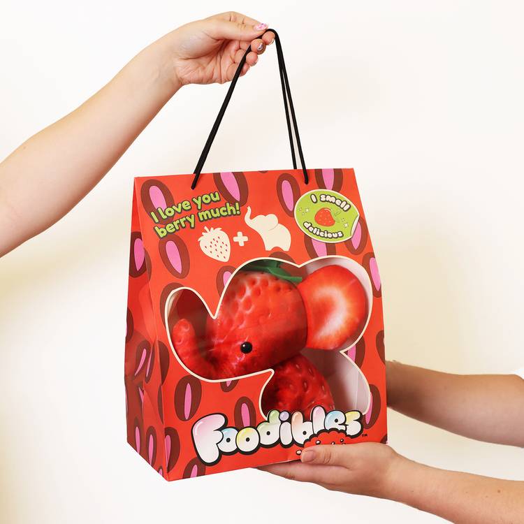 Foodibles scented strawberry elephant soft toy 20cm - British product