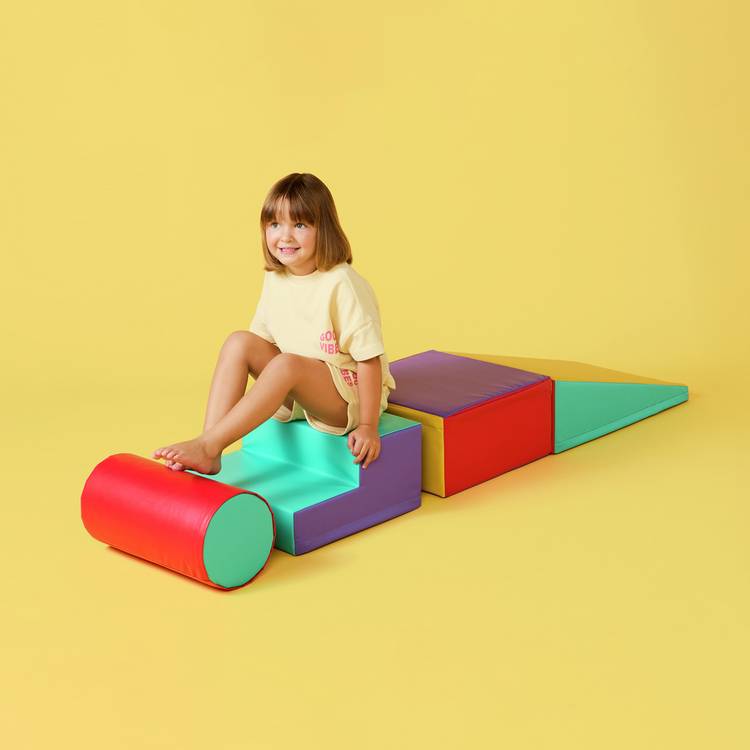 Chad Valley soft play step foam climbing toy - British product
