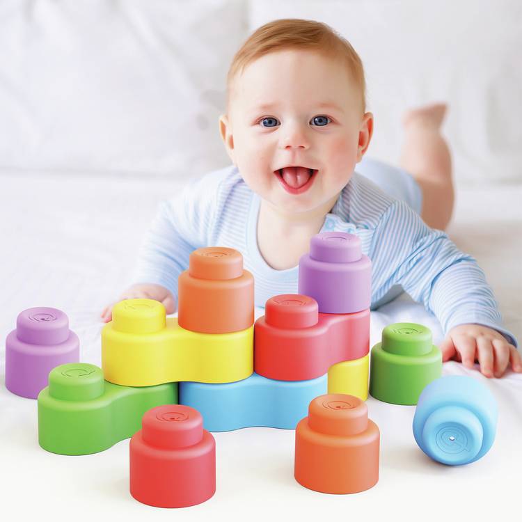 Quercetti Momy Soft 12 piece soft blocks, imported from the UK