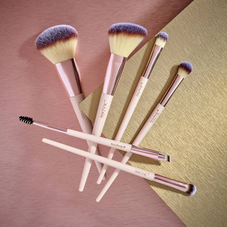Technic everyday flawless brush set 6 pieces, imported from the UK