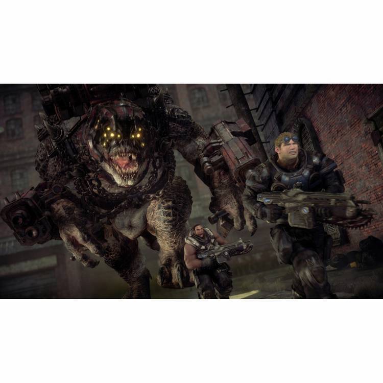 Gears of War Reloaded PS5 game disc - British product
