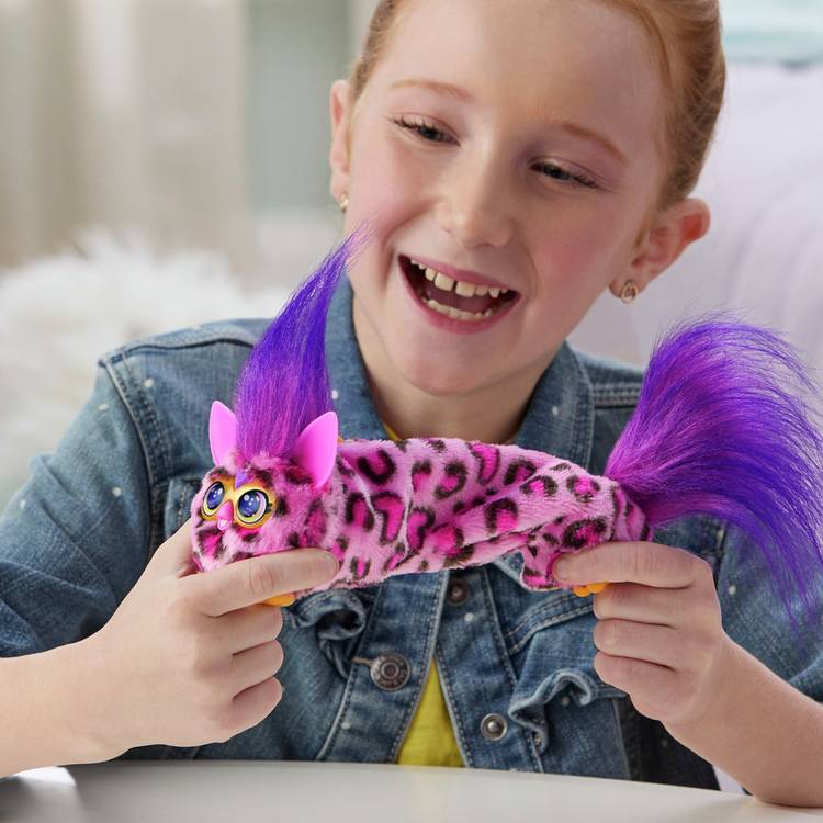 Furby Furblets Kittie Games stretchy plush toy (British brand)