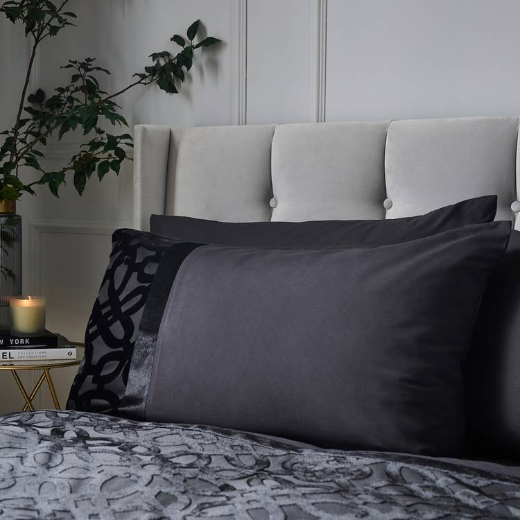 Catherine Lansfield Velvet Black double bedding set, imported from the UK