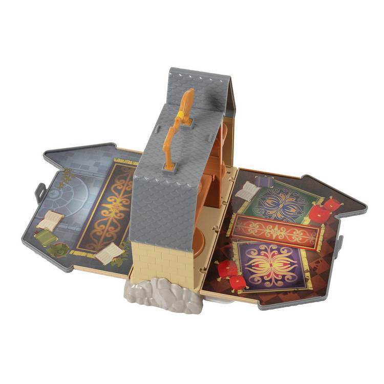 Squish-a-longs Harry Potter Hogwarts Castle playset with 4 mini characters, UK version