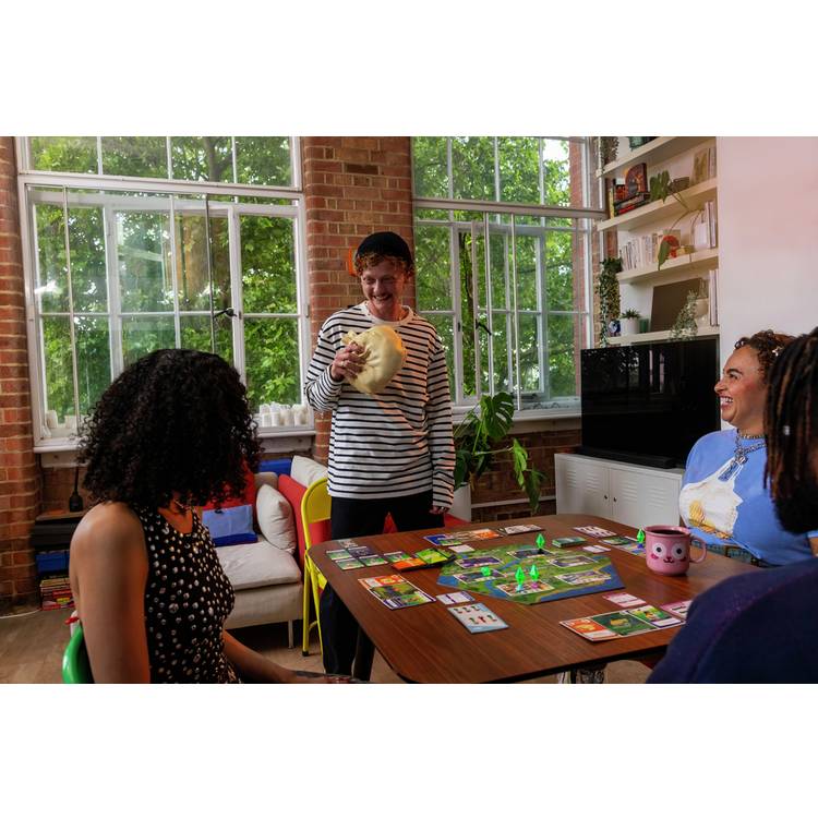 The Sims board game family strategy game (British brand)