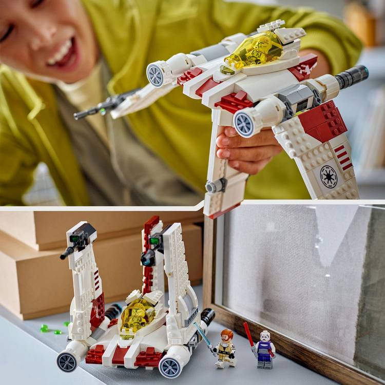 LEGO V-19 Torrent Starfighter building set 567 pieces - British product