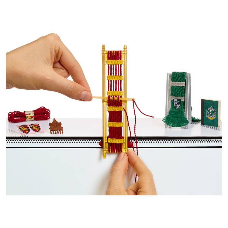 MGA Miniverse Harry Potter craft kit capsule, imported from the UK