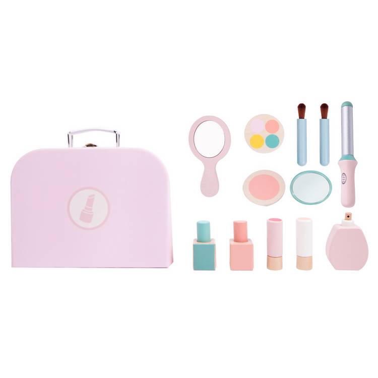 Chad Valley wooden beauty set with 12 pieces, imported from the UK