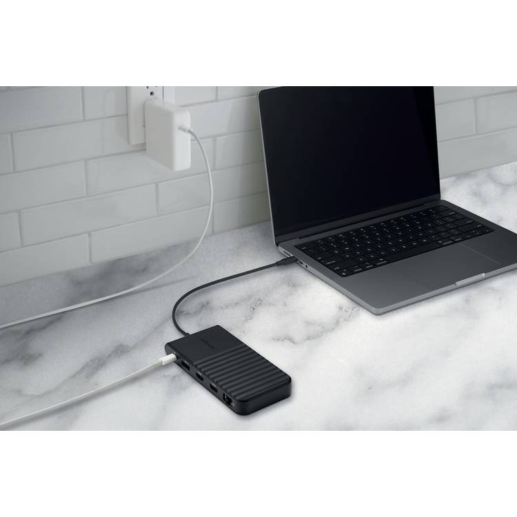 Kensington UH1500P Triple 9 Port docking station, imported from the UK