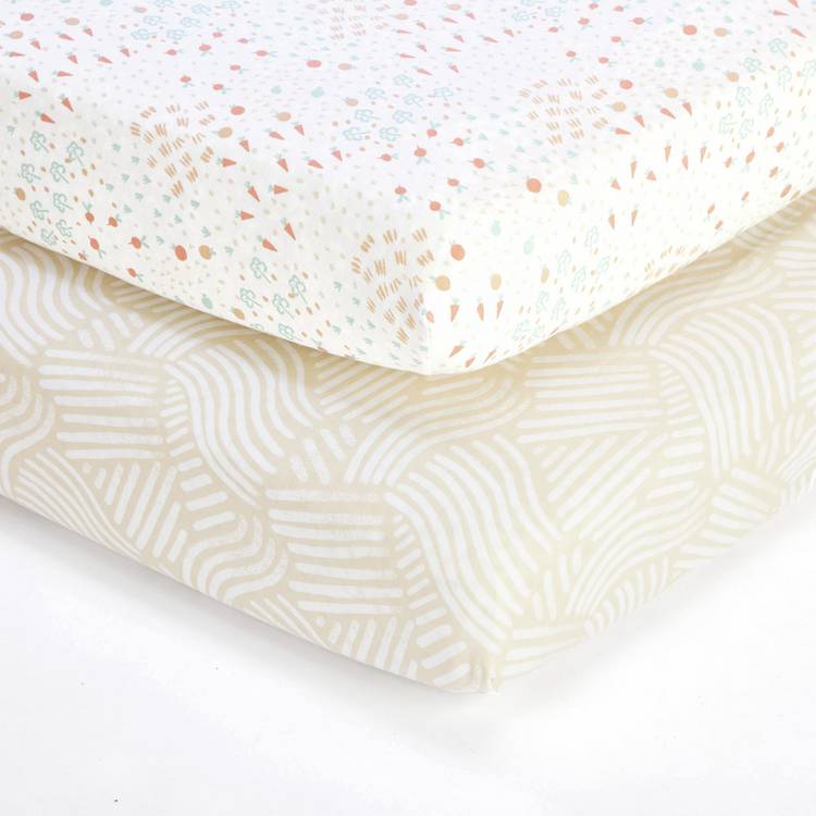 Tutti Bambini crib starter set with fitted sheets and coverlet, UK version