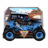 Monster Jam 1:24 scale monster truck with suspension (British brand)