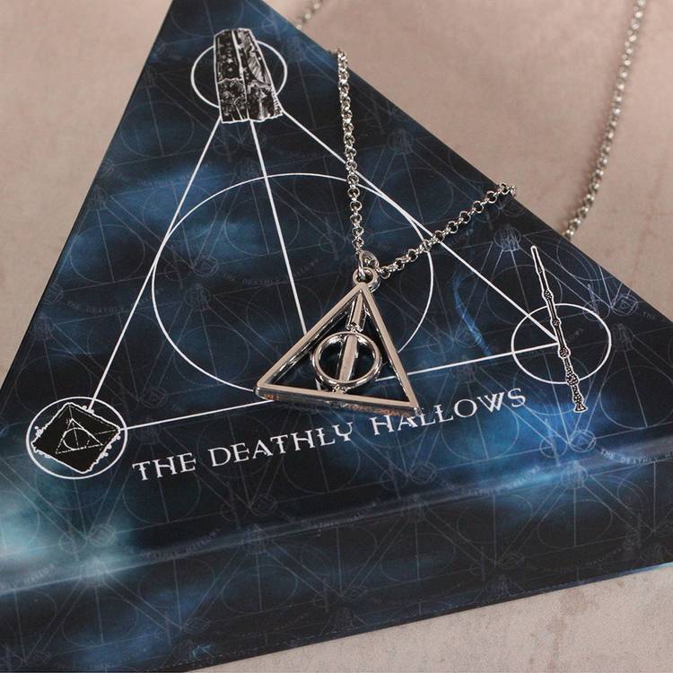 Harry Potter Deathly Hallows spinning necklace - British product