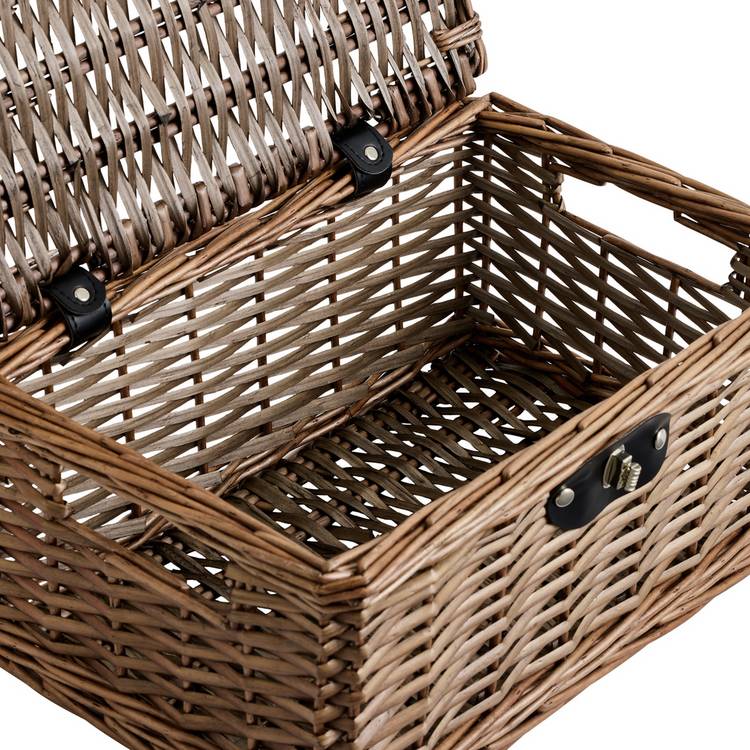 Argos Home natural willow gift basket H18 W38 D25.4 cm, UK version