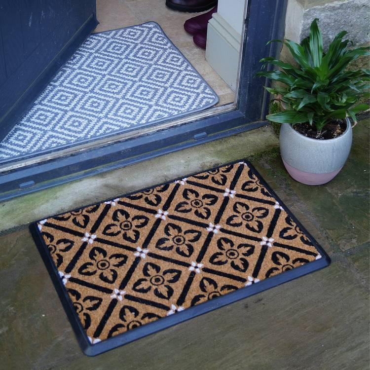 Mighty Mats Mono Geo doormat 40x60cm, imported from the UK