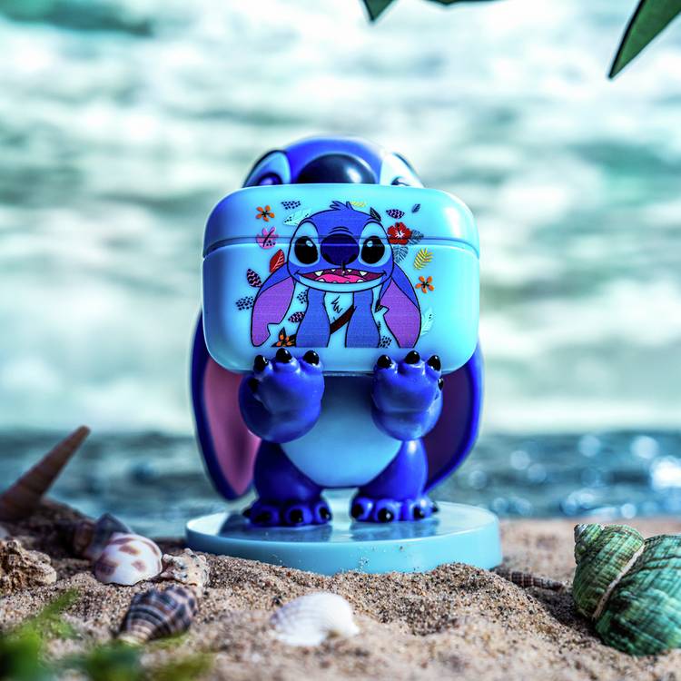Cable Guys wireless earbuds Stitch edition, UK version