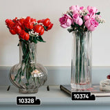 LEGO Botanicals Bouquet of Pink Roses building set 789 pieces (British brand)
