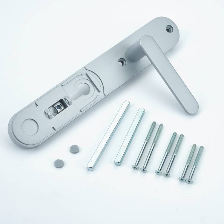 Yale Linus L2 backplate handle Smooth Satin - British product
