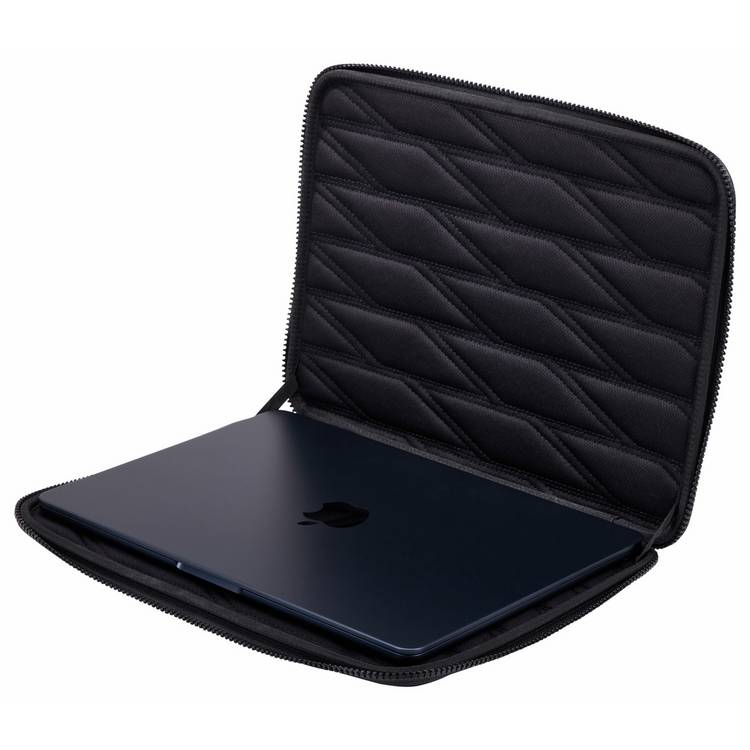 Thule laptop sleeve Black 14 inch, imported from the UK
