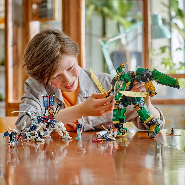 LEGO NINJAGO Lloyd's Jet Mech building set 1112 pieces - British product