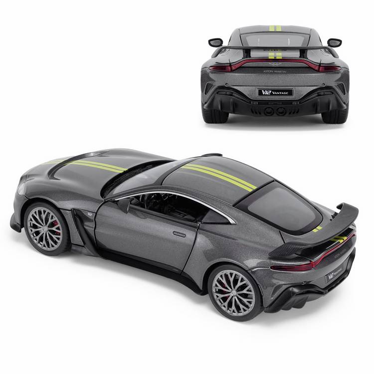 CMJ die-cast Aston Martin V12 model car 1:24 scale (British brand)