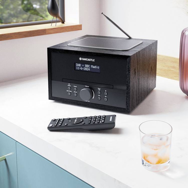 Oakcastle DAB400 music system black, imported from the UK