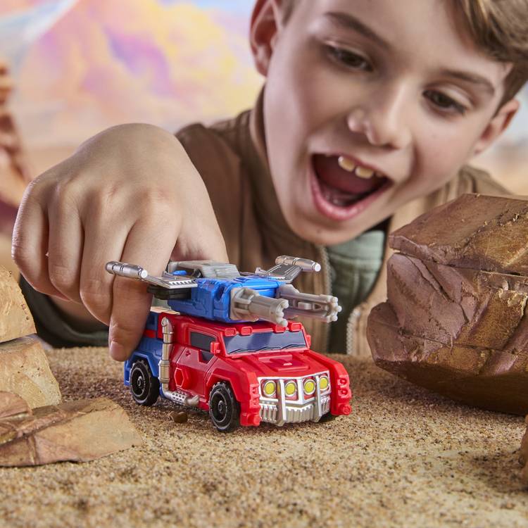 Transformers Optimus Prime Cyberworld 4 inch figure (British brand)