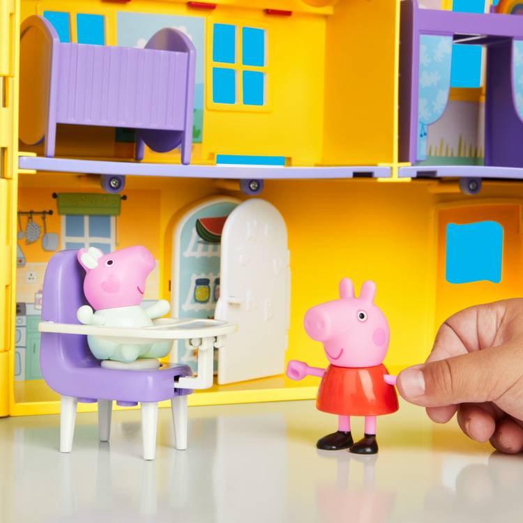 Peppa Pig Big Family House playset 7 rooms - British product