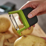 Joseph Joseph Duo Peeler green, UK version
