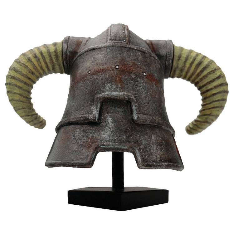 Skyrim Dragonborn Helmet replica hand-painted limited edition - British product