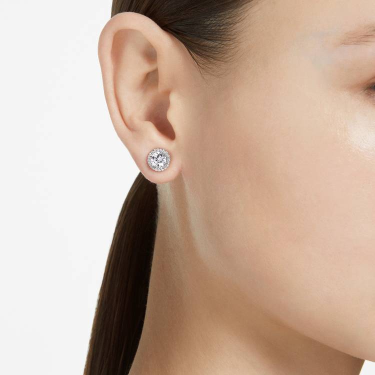Swarovski Una Angelic crystal stud earrings 9mm (British brand)