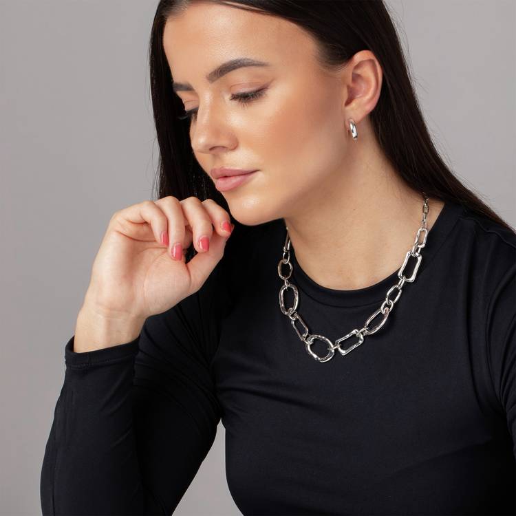 Revere silver tone chain necklace 18 inch, UK version