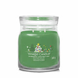 Yankee Candle medium jar candle Shimmering Christmas Tree - British product
