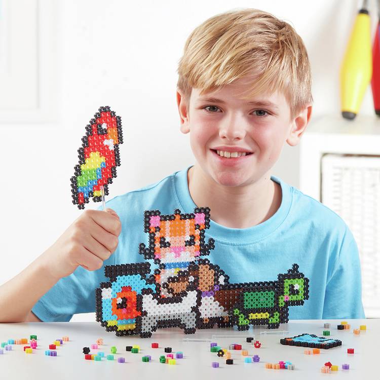 Simbrix Playful Pets pixel art craft start pack, UK version