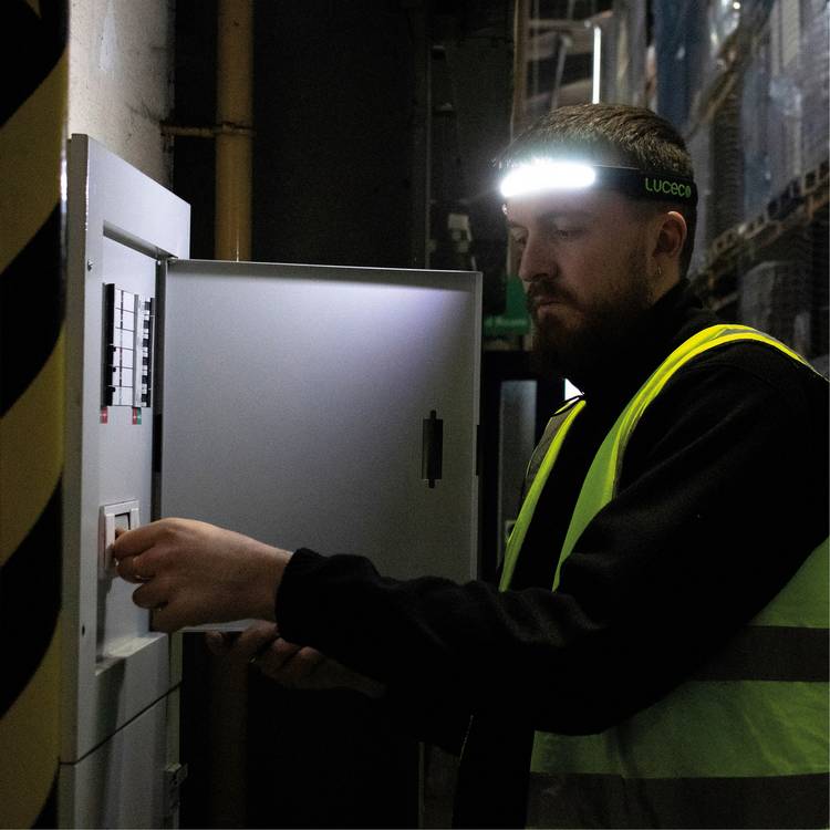 Luceco 350 lumen rechargeable head torch with motion sensor - British product