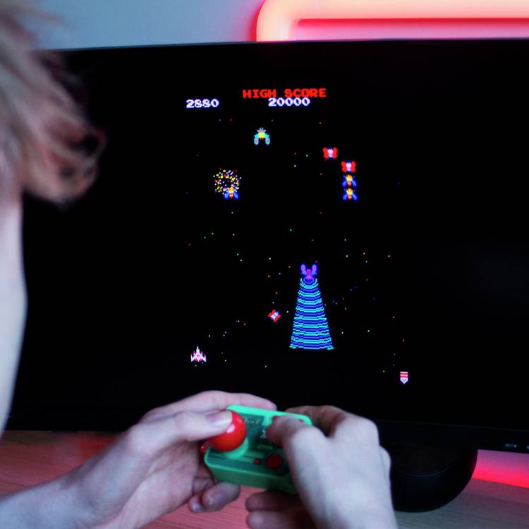 Fizz Creations Galaga plug and play arcade wireless joystick, UK version
