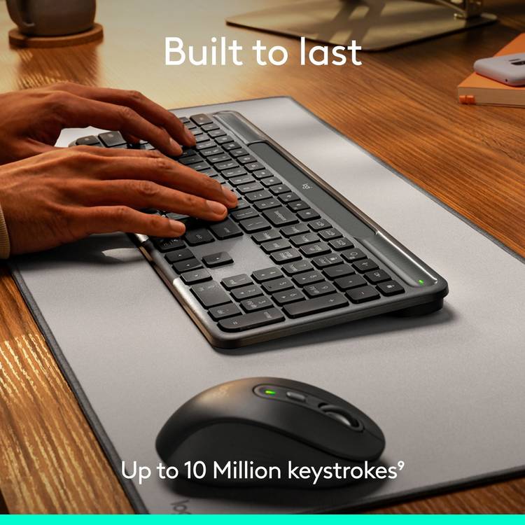 Logitech Signature Slim Solar+ wireless keyboard Graphite, imported from the UK