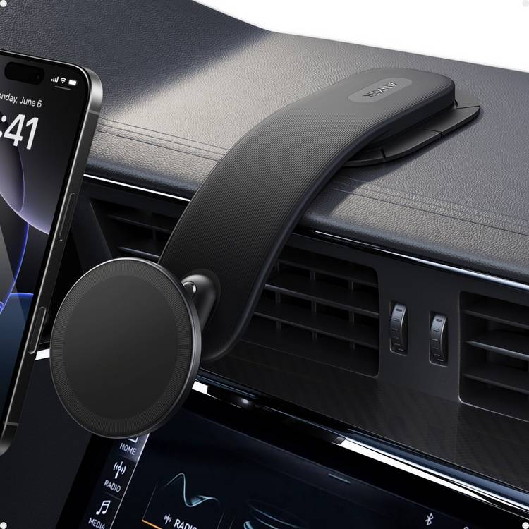 Anker black magnetic car phone holder for MagSafe - British product