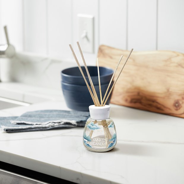 Yankee Signature Ocean Air reed diffuser 100ml (British brand)