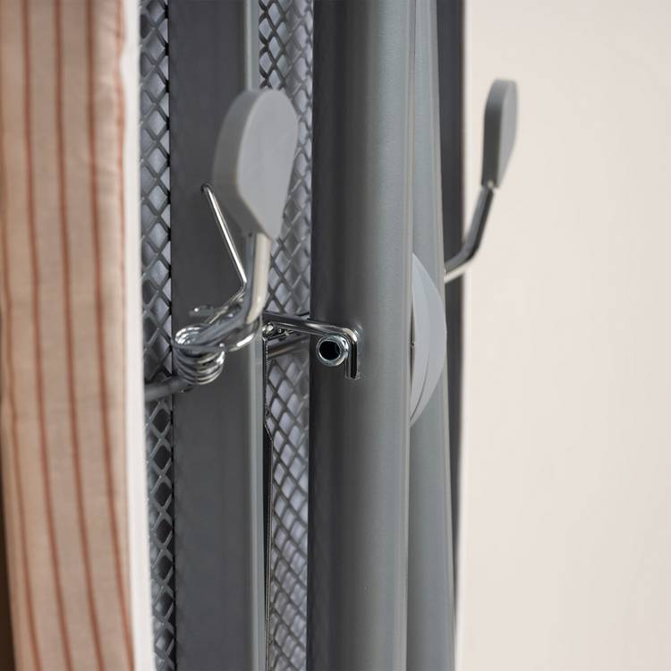 Addis deluxe large ironing board 135x46cm stripes, imported from the UK