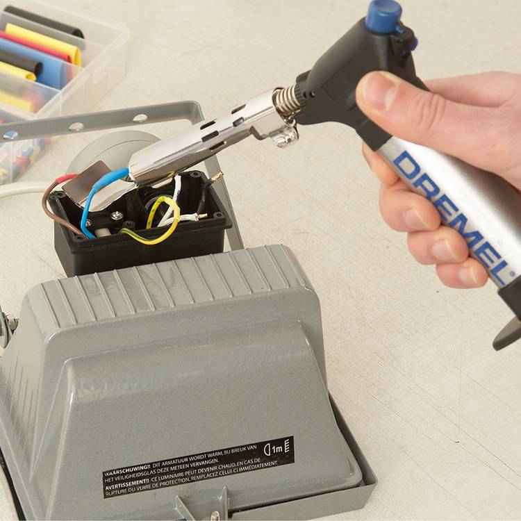 Dremel Versaflame multi-purpose tool kit (British brand)