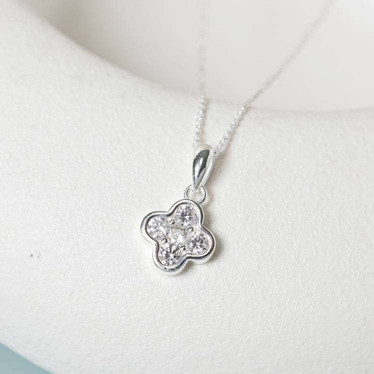 Simply Silver clover pendant cubic zirconia silver necklace (British brand)