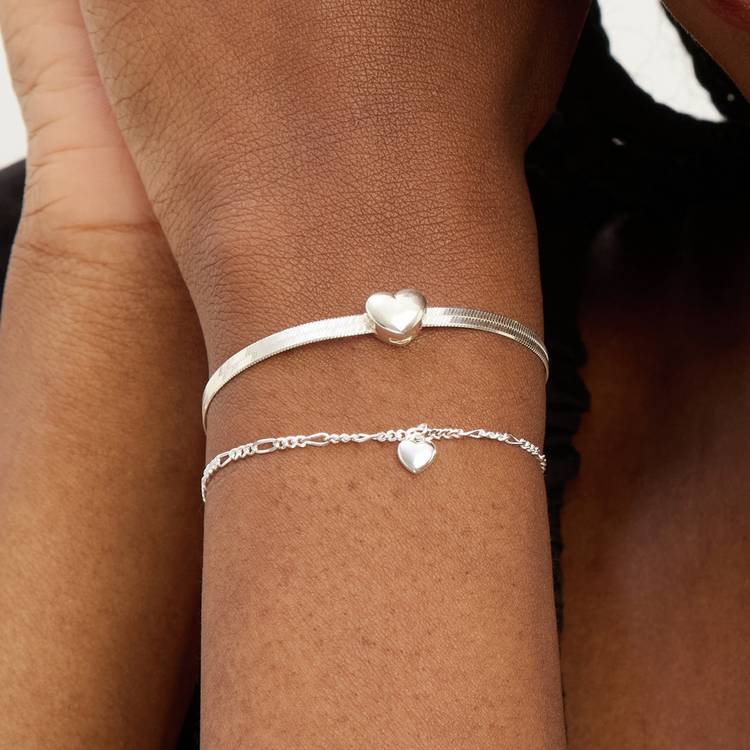 Simply Silver Fine Figaro Heart Bracelet 20cm - British product