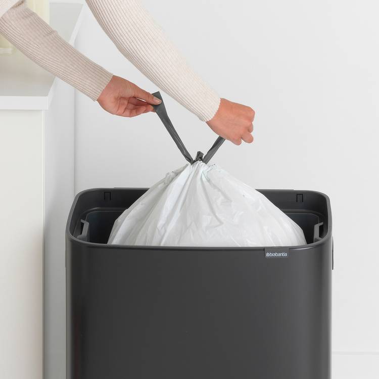 Brabantia Bo 60L touch bin matt black, UK version
