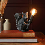 Hestia squirrel lamp with bulb 16cm, imported from the UK