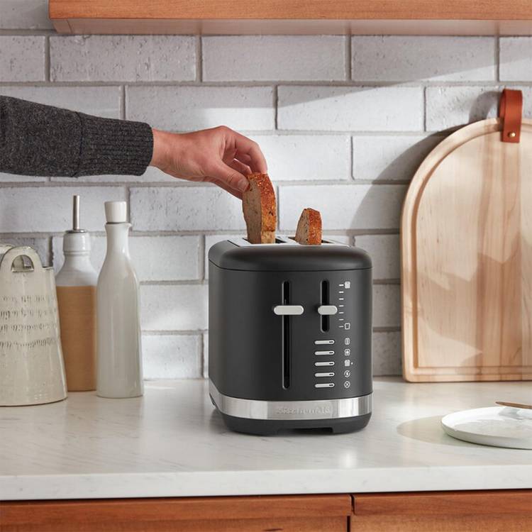 KitchenAid toaster 2 slice matte black, imported from the UK