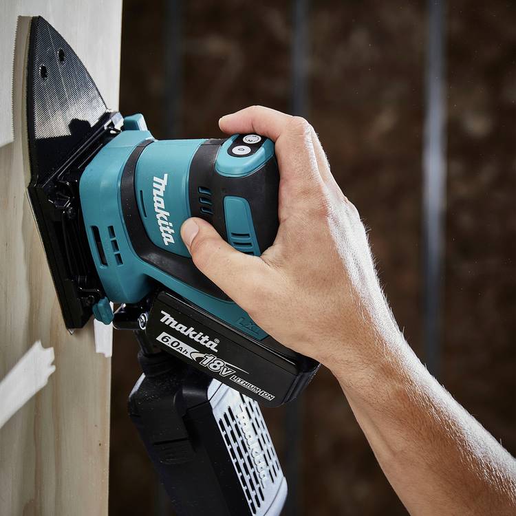 Makita finishing sander cordless 18V, imported from the UK