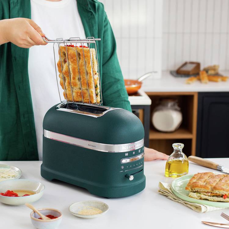 KitchenAid Artisan 2 Slice Toaster Pebbled Palm, imported from the UK