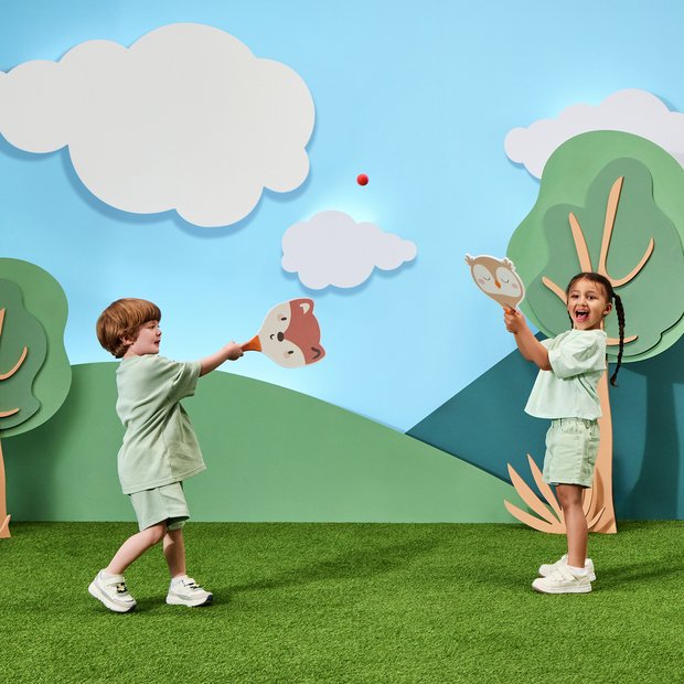 Chad Valley wooden bat and ball set outdoor game, UK version