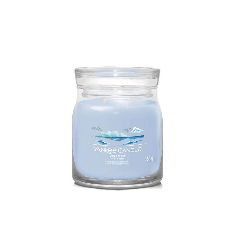 Yankee scented candle Ocean Air medium (British brand)